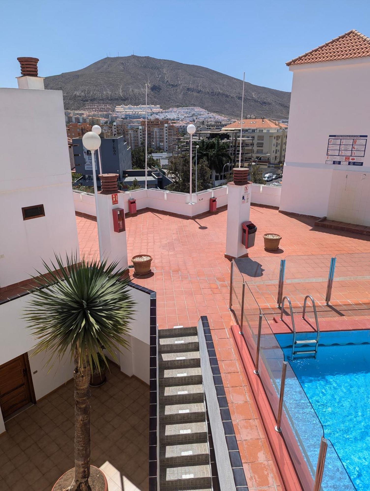 Cozy Apartment In Los Cristianos Guincho  Exterior foto
